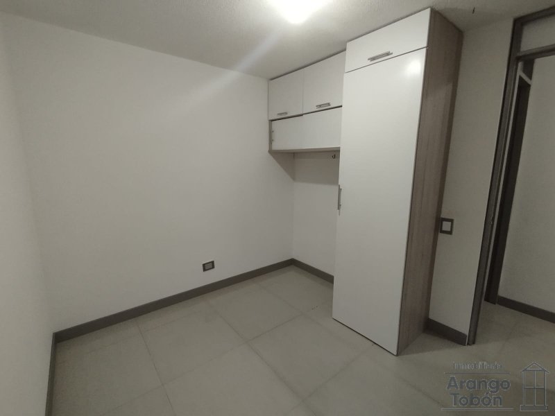 Apartamento en venta en Calasanz, Medellín · foto 7 de 18