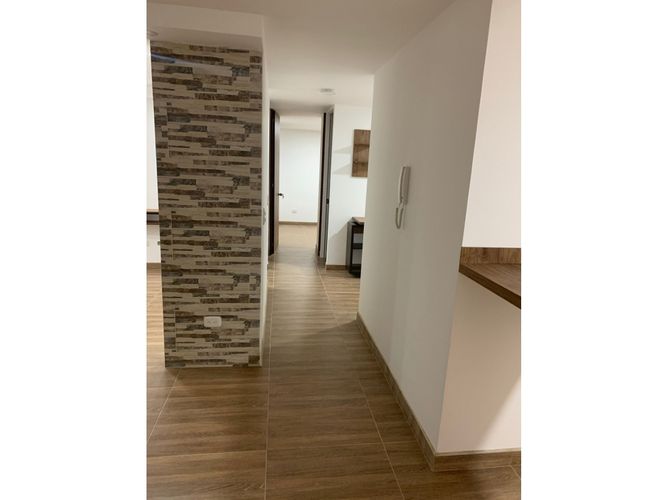 Apartamento de 2 alcobas en venta en Conjunto Residencial Abundara, Madrid, 63 m² · foto 2 de 9