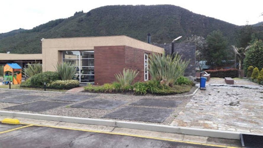 Lote en venta en Paso Real, La Calera, 2407 m² · foto 9 de 10