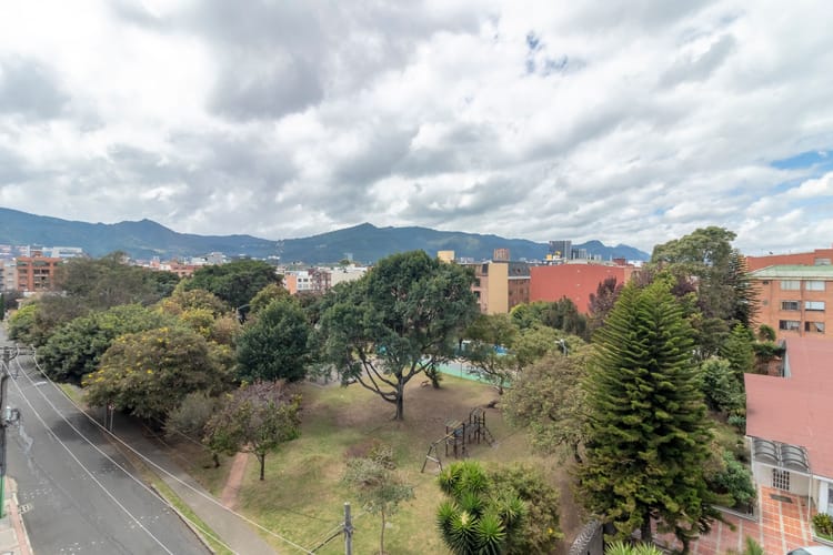 Apartamento de 4 alcobas en venta en El Batán, Bogotá, 250 m² · foto 9 de 20