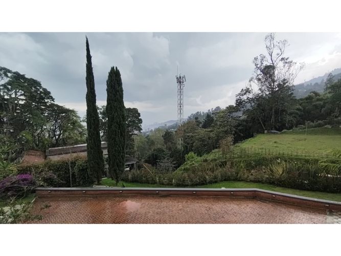 Casa de 4 alcobas en venta en El Tesoro, Medellín, 500 m² · foto 18 de 24