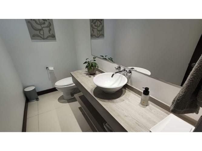 Casa de 4 alcobas en venta en El Tesoro, Medellín, 500 m² · foto 23 de 24