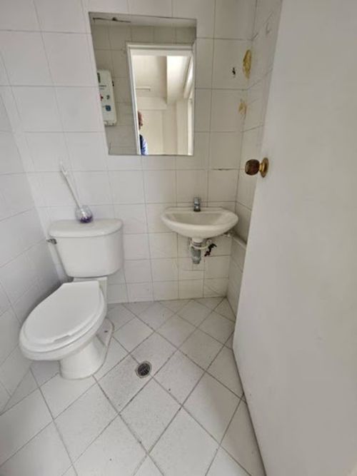 Local en arriendo en San Diego, Medellín, 150 m² · foto 12 de 24