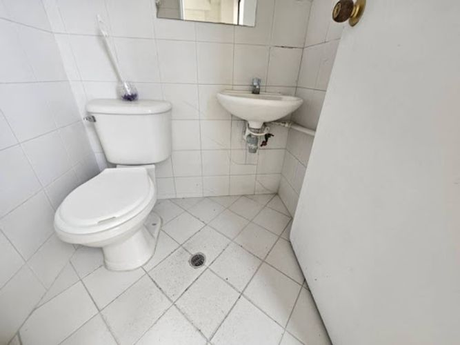 Local en arriendo en San Diego, Medellín, 150 m² · foto 13 de 24