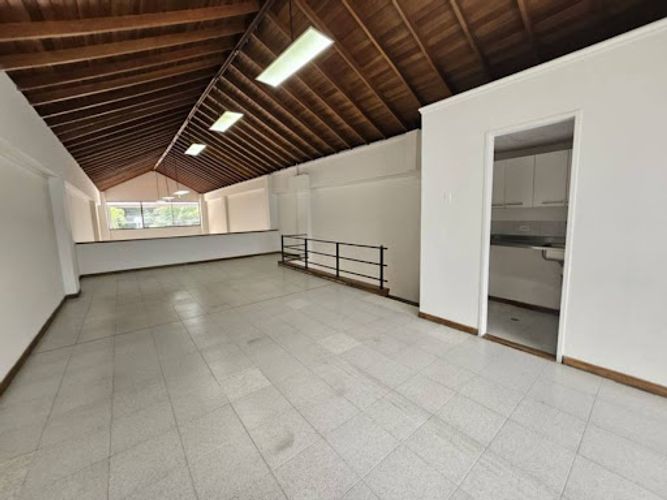 Local en arriendo en San Diego, Medellín, 150 m² · foto 18 de 24