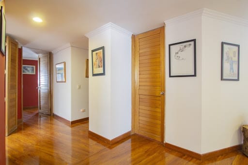 Apartamento de 2 alcobas en venta en San Patricio, Bogotá, 240 m² · foto 21 de 24