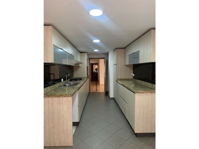 Apartamento en venta en Chico, Bogotá · foto 6 de 17