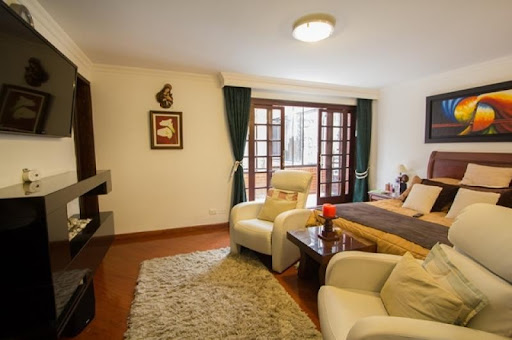 Apartamento en venta en Chicó Alto, Bogotá · foto 18 de 24