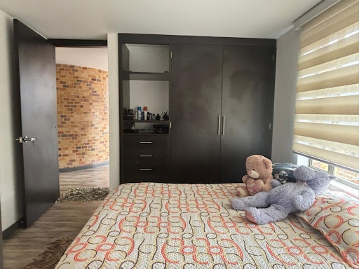 Casa en venta en Cerros De Niza, Bogotá · foto 10 de 24