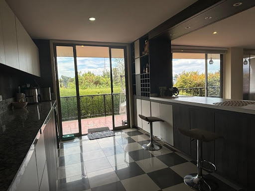 Casa en venta en Cerros De Niza, Bogotá · foto 14 de 24