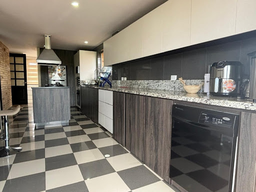 Casa en venta en Cerros De Niza, Bogotá · foto 16 de 24