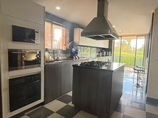 Casa en venta en Cerros De Niza, Bogotá · foto 18 de 24