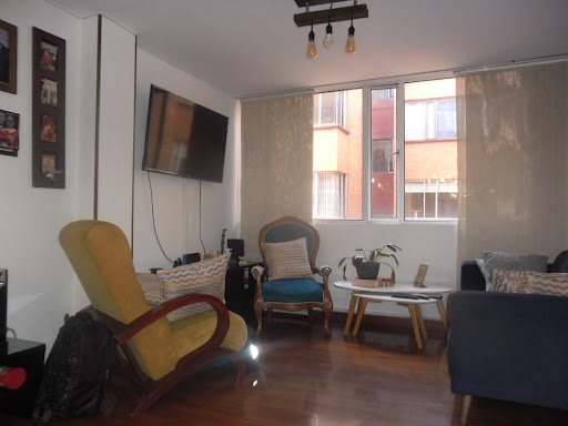 Apartamento en venta en Galerias, Bogotá · foto 4 de 24