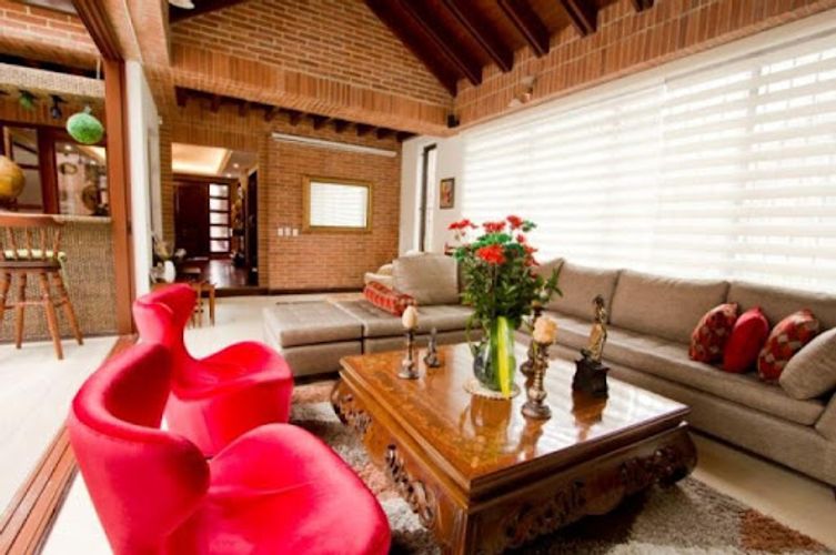 Casa de 4 alcobas en venta en Santa Barbara Alta, Bogotá, 750 m² · foto 3 de 17