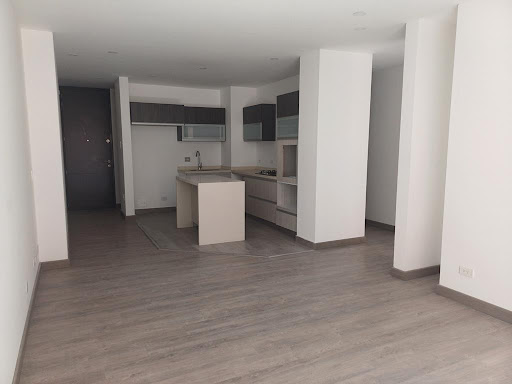 Apartamento en venta en Santa Barbara, Bogotá · foto 2 de 12