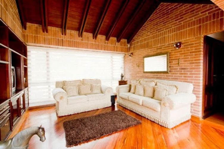 Casa de 4 alcobas en venta en Santa Barbara Alta, Bogotá, 750 m² · foto 11 de 17