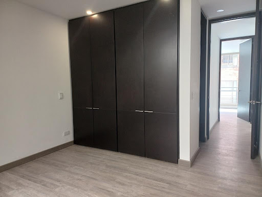 Apartamento en venta en Santa Barbara, Bogotá · foto 9 de 12