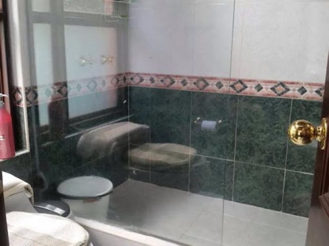 Casa de 4 alcobas en venta en Santa Barbara Alta, Bogotá, 750 m² · foto 16 de 17