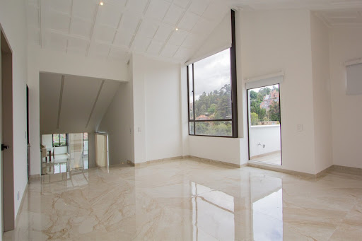 Apartamento en venta en Gratamira, Bogotá · foto 3 de 24