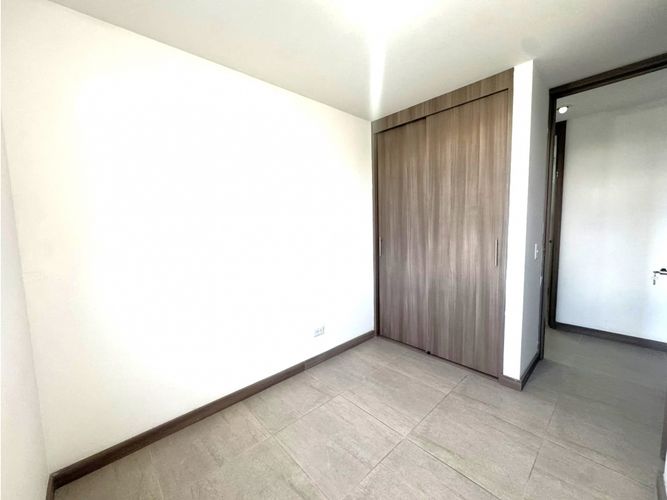 Apartamento en venta en El Porvenir, Itagüí · foto 11 de 12