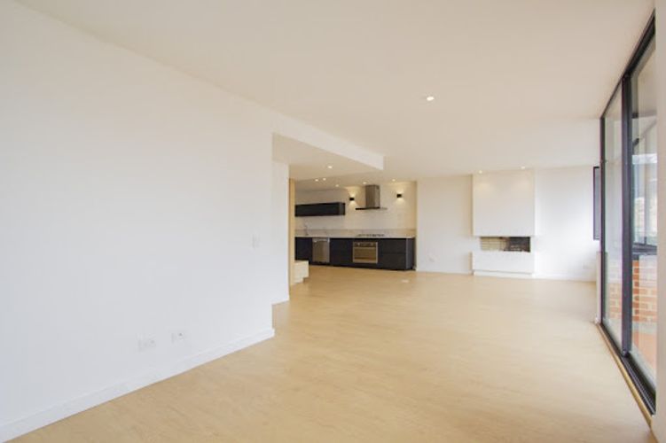 Apartamento en venta en Antiguo Country, Bogotá · foto 2 de 24