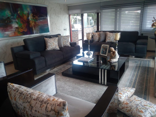 Casa en venta en Bosque De Pinos, Bogotá · foto 3 de 24