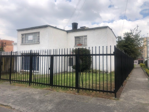 Casa en venta en El Contador, Bogotá · foto 3 de 22
