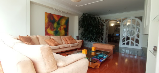 Apartamento en venta en Santa Barbara Alta, Bogotá · foto 3 de 22