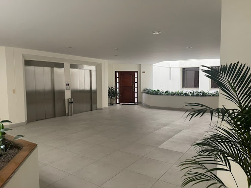 Apartamento en venta en Santa Barbara Alta, Bogotá · foto 10 de 22