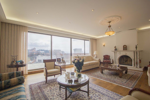 Apartamento en venta en Los Rosales, Bogotá · foto 3 de 24
