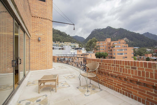 Apartamento en venta en Los Rosales, Bogotá · foto 6 de 24