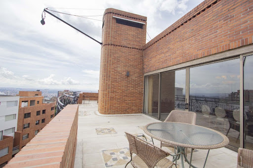 Apartamento en venta en Los Rosales, Bogotá · foto 7 de 24
