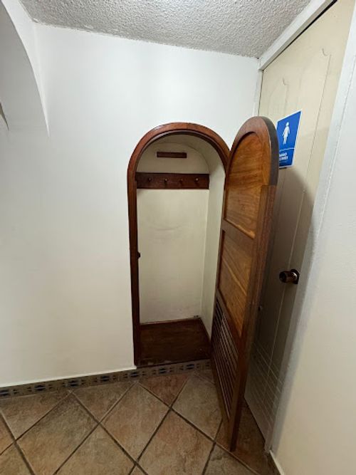Casa de 6 alcobas en venta en San Martin, Bogotá, 183 m² · foto 5 de 24