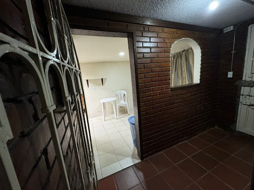 Casa de 6 alcobas en venta en San Martin, Bogotá, 183 m² · foto 6 de 24