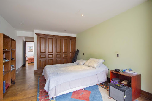 Apartamento en venta en Los Rosales, Bogotá · foto 16 de 24