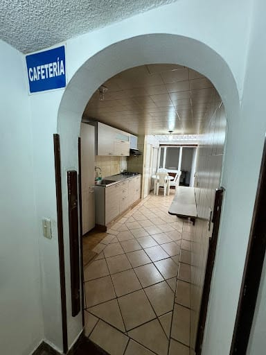 Casa de 6 alcobas en venta en San Martin, Bogotá, 183 m² · foto 10 de 24