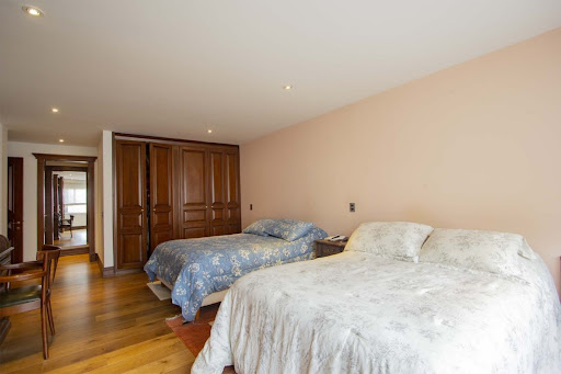 Apartamento en venta en Los Rosales, Bogotá · foto 17 de 24