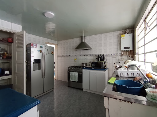 Casa en venta en La Soledad, Bogotá · foto 8 de 24