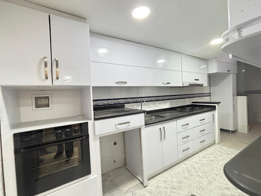 Casa en venta en Cedritos, Bogotá · foto 3 de 24
