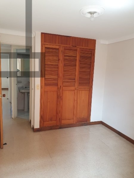 Apartamento en venta en Laureles, Medellín · foto 12 de 16