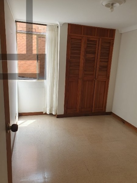 Apartamento en venta en Laureles, Medellín · foto 13 de 16