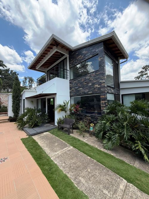 Casa de 4 alcobas en venta en Ruitoque, Piedecuesta, 350 m² · foto 6 de 19