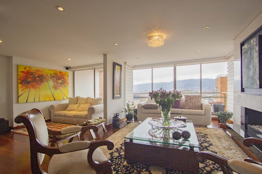 Apartamento en venta en Los Andes, Bogotá · foto 2 de 24