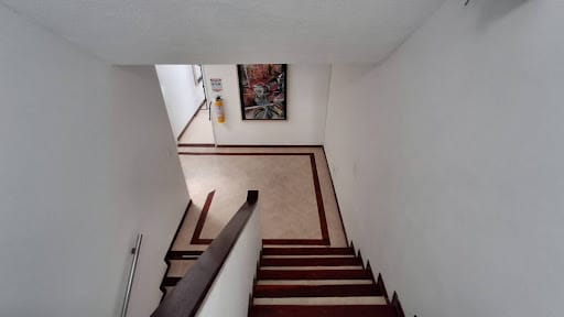 Casa de 5 alcobas en venta en Santa Barbara, Bogotá, 195 m² · foto 9 de 24