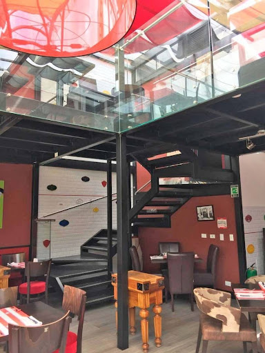 Casa en venta en Usaquen, Bogotá · foto 3 de 11