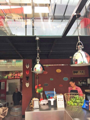 Casa en venta en Usaquen, Bogotá · foto 4 de 11