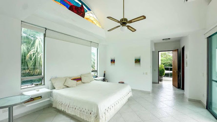 Casa de 4 alcobas en venta en Girardot, Girardot · foto 10 de 24