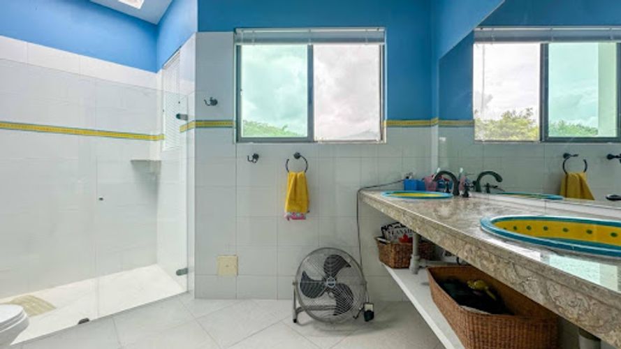 Casa de 4 alcobas en venta en Girardot, Girardot · foto 11 de 24