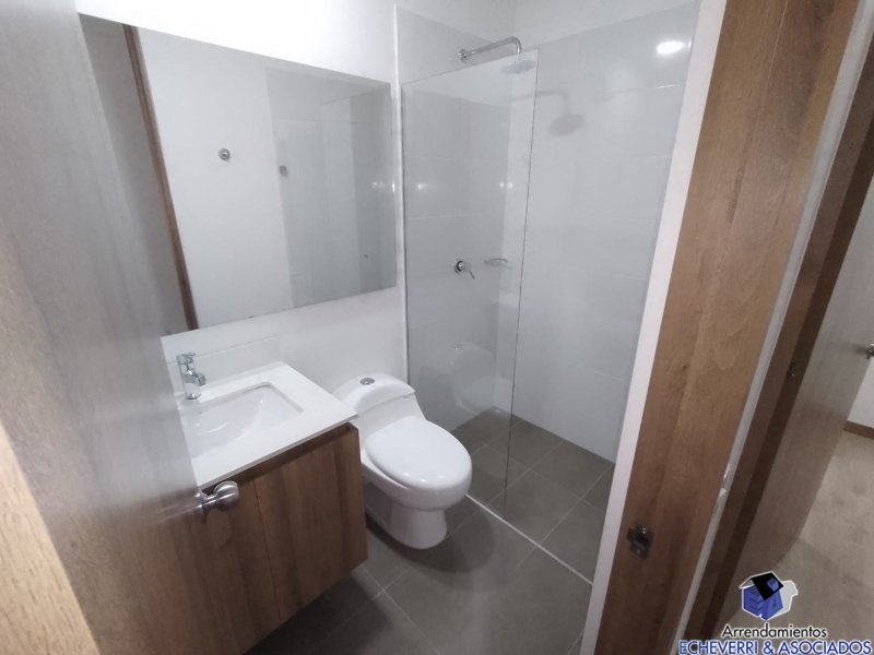 Apartamento en venta en El Trianon, Envigado · foto 3 de 10
