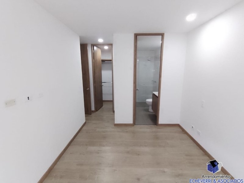 Apartamento en venta en El Trianon, Envigado · foto 4 de 10